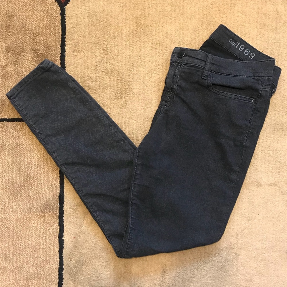 GAP Snakeskin Print Jean Legging